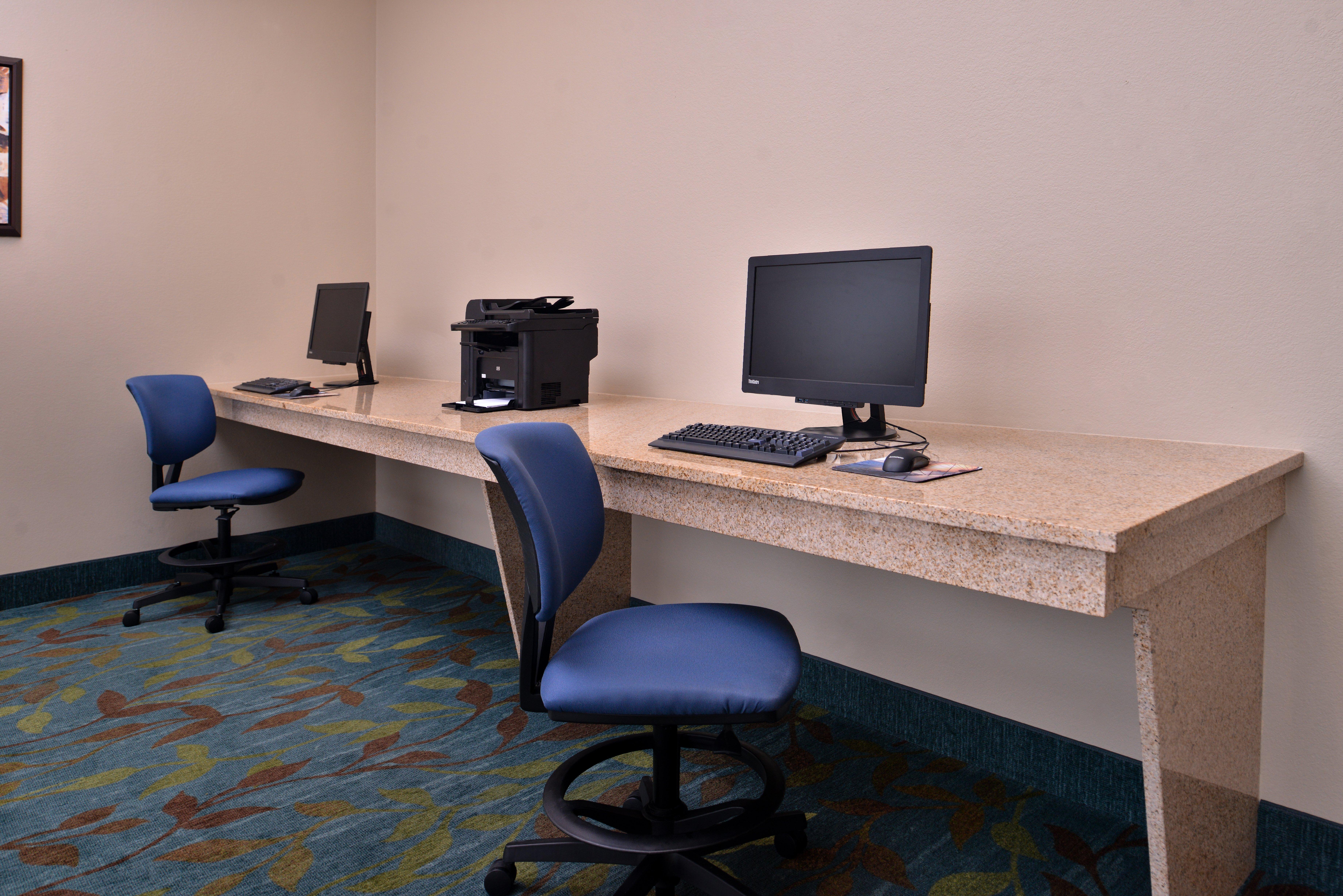 Candlewood Suites Terre Haute By Ihg Buitenkant foto