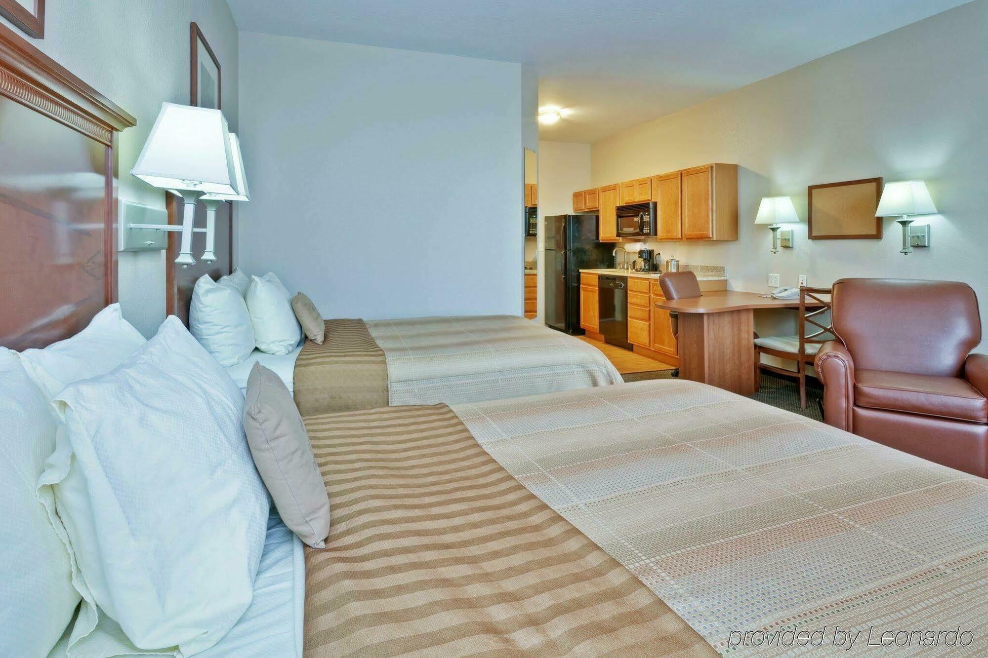 Candlewood Suites Terre Haute By Ihg Buitenkant foto